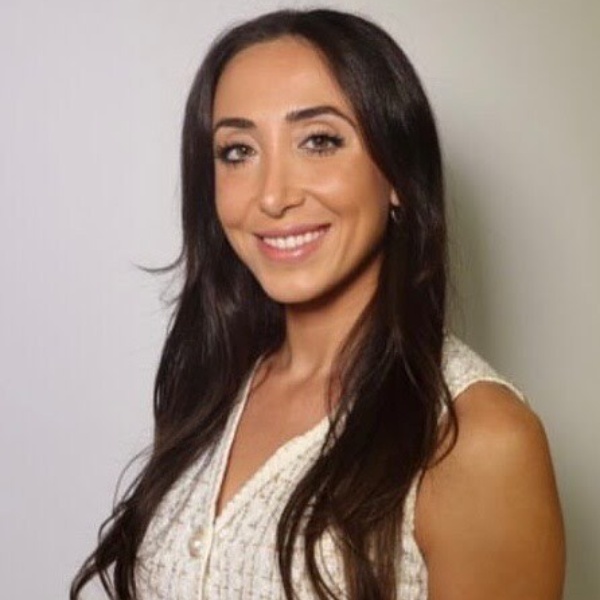 Nicole Mangano
