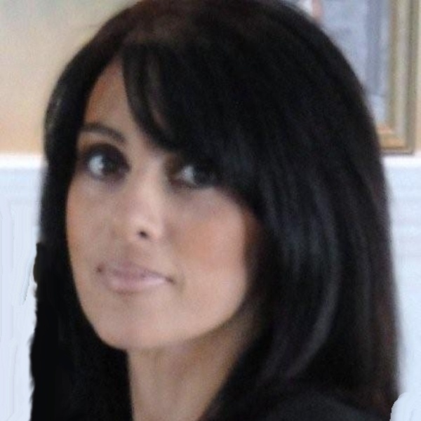 RoseAnn Crecca